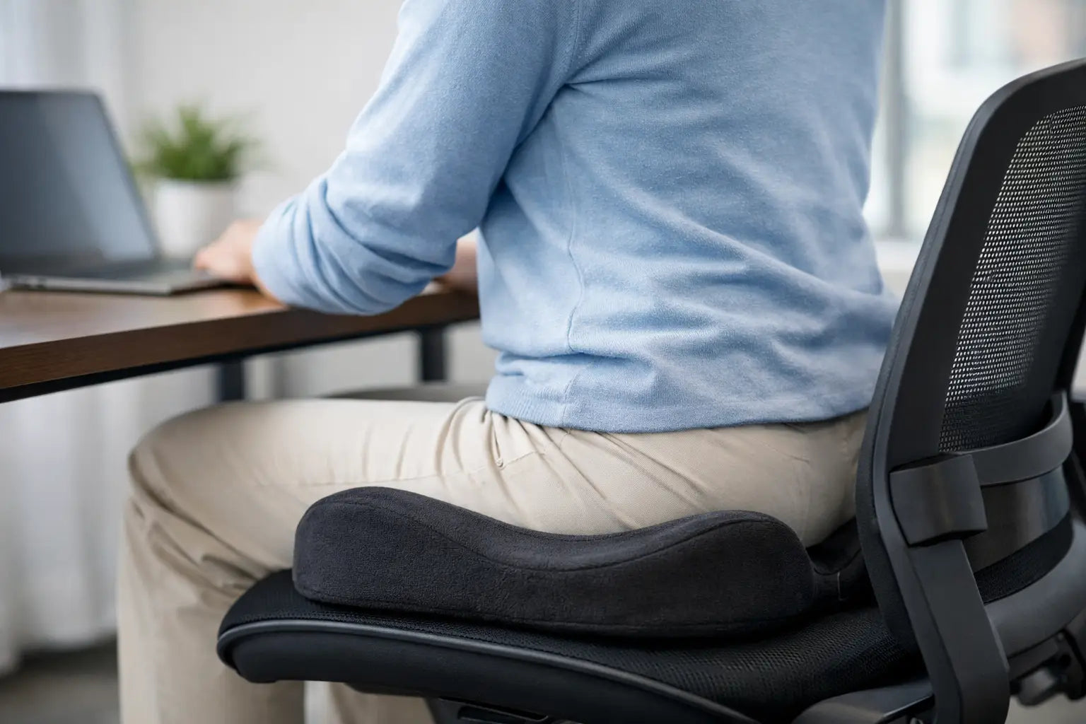 Tailbone Seat Cushion: Sit With Less Pressure